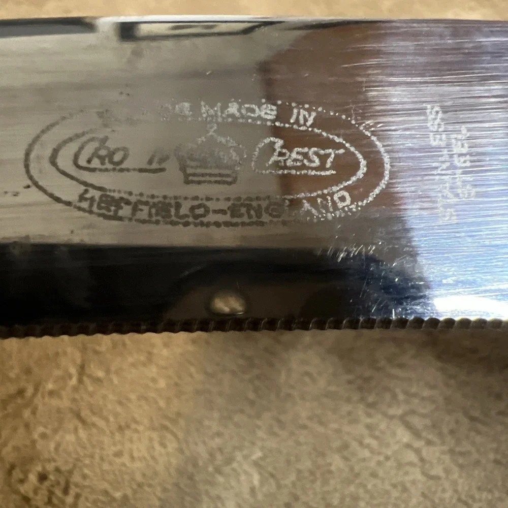 Vintage Sheffield‎ England Crown Crest Carving Knife Pre-Owned 12.75